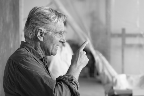 Le sculpteur suisse Olivier Estoppey